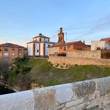 Puente De Orbigo Hospital de Orbigo
