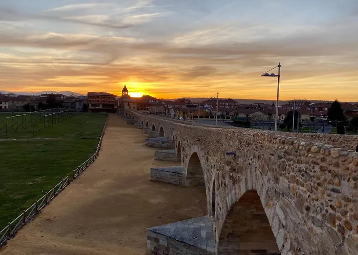 Bed & Breakfast Puente De Orbigo 3*